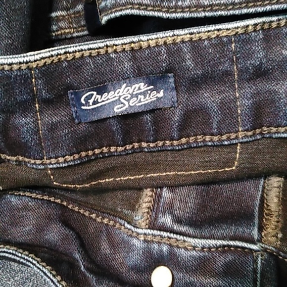 Buffalo David Bitton - Dark Washj Men's Straight Six Jeans - Picture 6 of 8